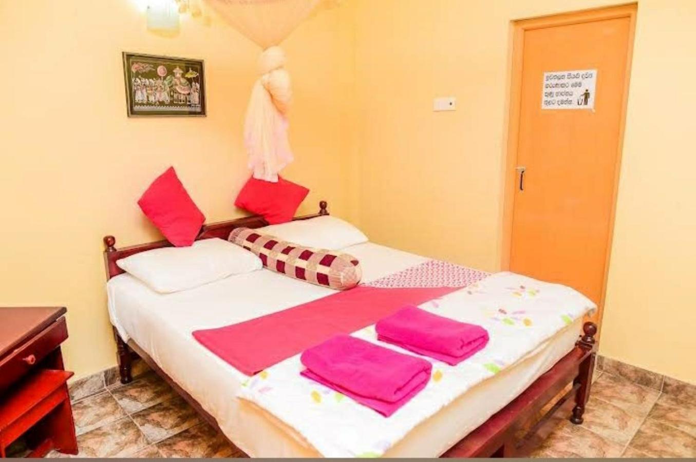 Kandy Paradise Hotel & Spa Gelioya Buitenkant foto